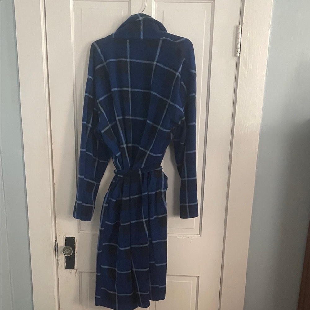 Chaps Dark Blue Windowpane Shawl Collar Robe - Picture 3 of 3